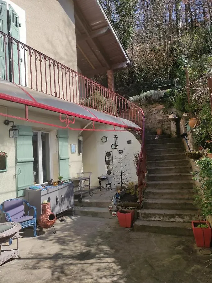Mon Plaisir Bed & Breakfast Villefranche-de-Rouergue 0*,